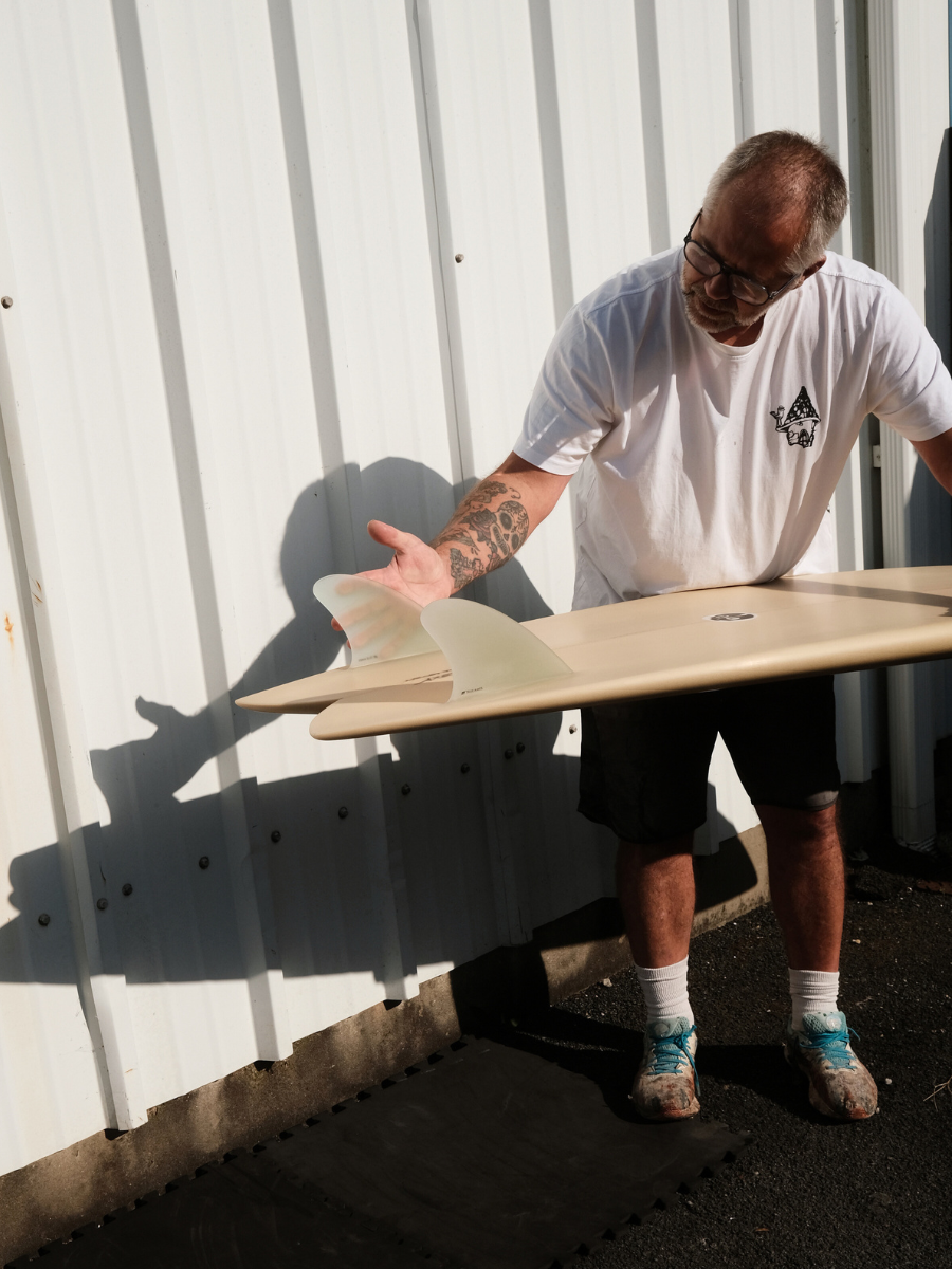 Special Edition: Handshaped Long Fish x True Ames glass-on Fins